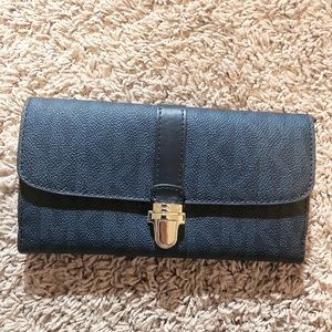 Rare Michael Kors blue logo monogram clasp wallet